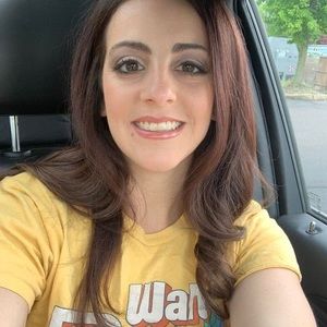 Meet your Posher, Alexis